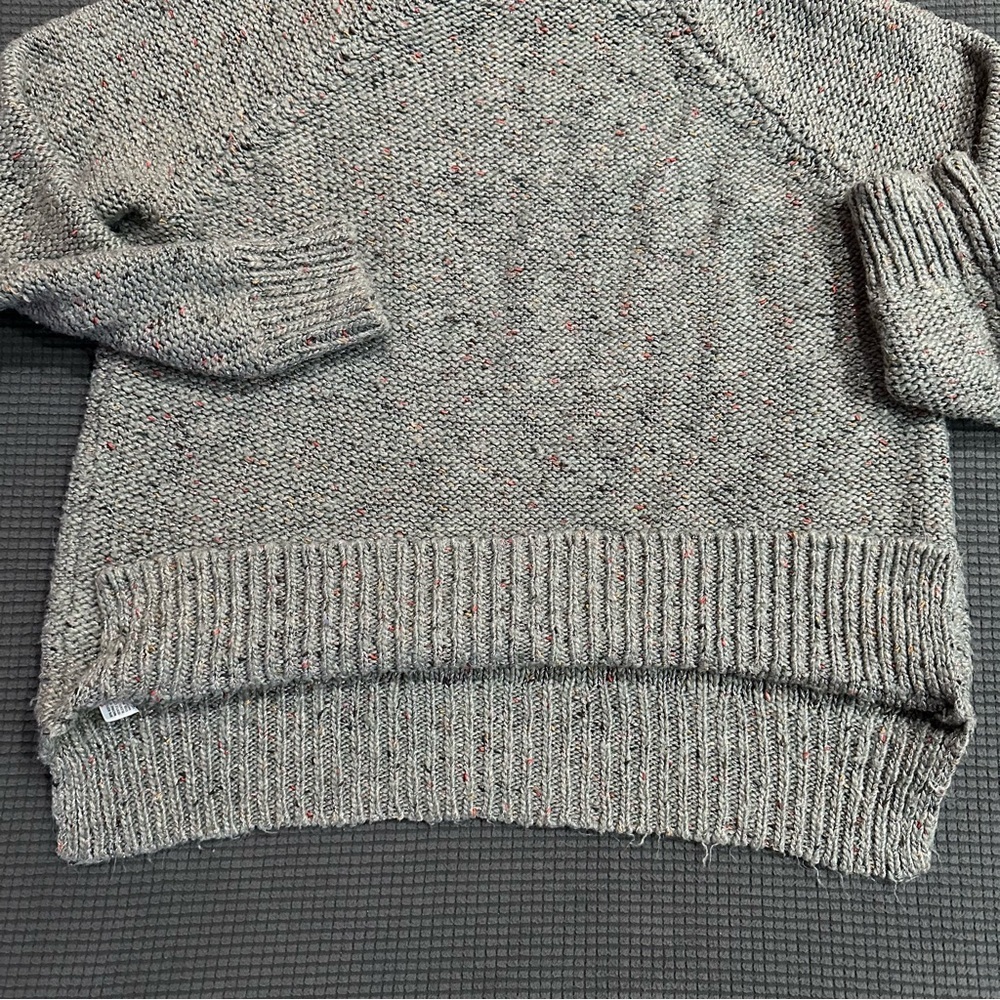 Mossimo Supply Co Gray Speckled Knit Sweater Women Large Side Slit Cozy Pullover - Picture 6 of 6